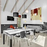 Lovely In With Kitchen Сasa de vacaciones *