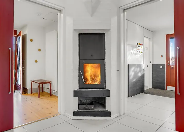 Lovely In With Kitchen Grenå